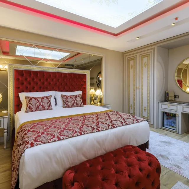 غرفة بسرير مزدوج، Elysium Green Suites 1/5