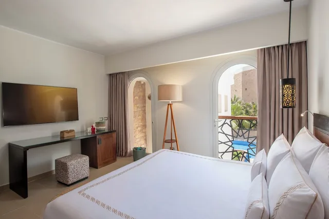 2 Bedrooms, Swim Up, Villa, 2 King Beds, Adult Only، Fort Arabesque Beach Resort 1/2