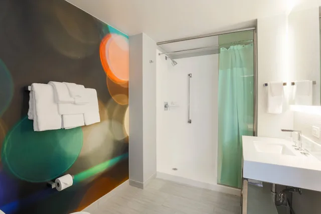 غرفة بسريرين مزدوجين، Courtyard by Marriott San Francisco Union Square 7/7