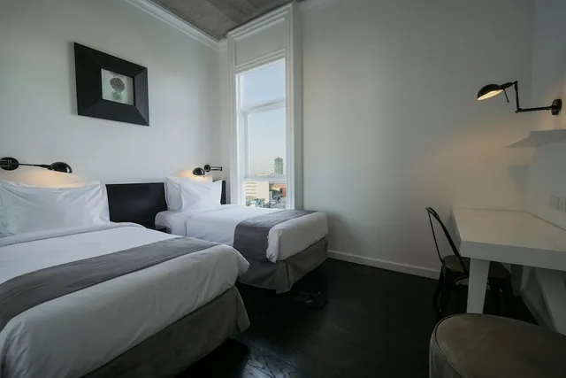 استوديو بسريرين منفصلين، Morrissey Hotel Residences 4/6