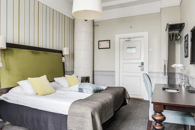 غرفة قياسية بسريرين منفصلين، Home Hotel Post 4/10