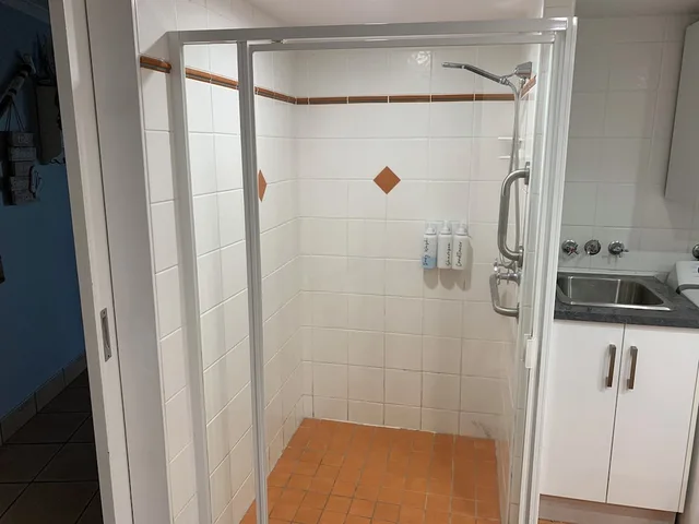 شقة بسرير كينج وسريرين منفصلين وسرير كوين بغرفتي نوم، NORTHPOINT HOLIDAY APARTMENTS 3/3