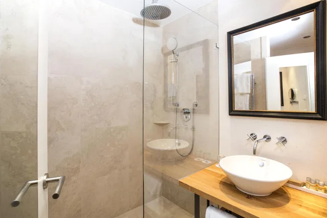 غرفة قياسية بسرير كينج، Hotel Kitzhof Mountain Design Resort 5/6