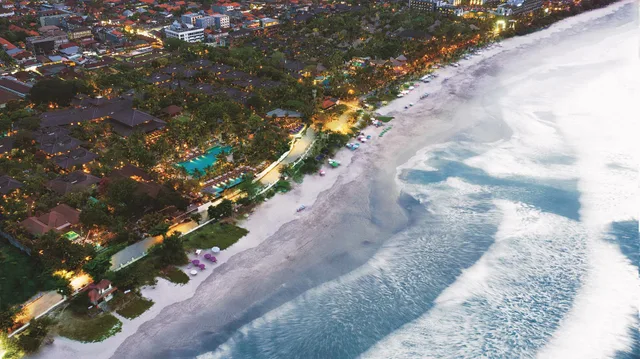 شاليه كلوب بسرير فردي، Padma Resort Legian 2/2