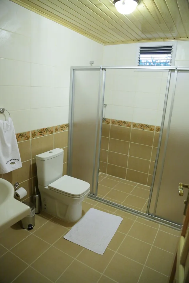 Tree House, Bungalow, 1 Double and 1 Single Bed، Mercan Bungalow 4/4