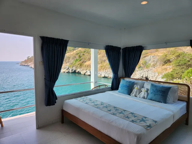 Room, King Bed, Sea View, Koh Sichang Unseen 1/1