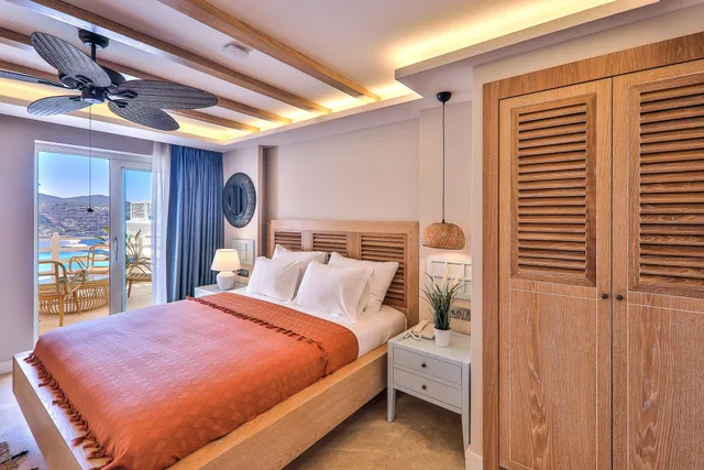 غرفة كلاسيكية بسرير كوين، Kalkan Saray Suites Hotel 3/10