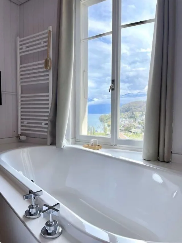 Junior Suite, 1 Double and 1 Single Bed, La Belle Vue Boutique Hotel And Cafe 5/5