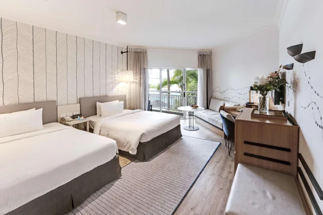 غرفة ديلوكس بسريرين منفصلين بإطلالة على البحر، Shangri La the Marina Cairns 3/5