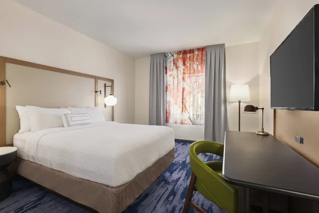 غرفة بسرير كوين، Fairfield Inn Tracy 1/4