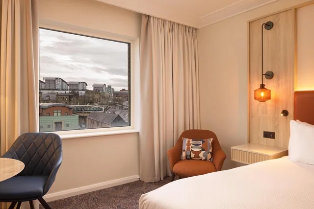 غرفة تنفيذية بسرير كوين لذوي الإعاقة، Hilton Newcastle Tyne Bridge 2/10