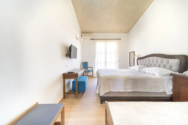 غرفة ديلوكس بسرير كوين بإطلالة على البحر مع أريكة، Hotel Agia Markella 2/10