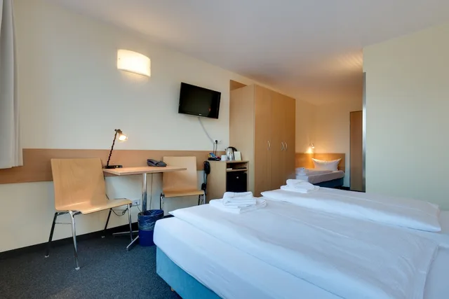 غرفة كومفورت مفردة بسرير مزدوج، Hotel Citylight Berlin 2/3