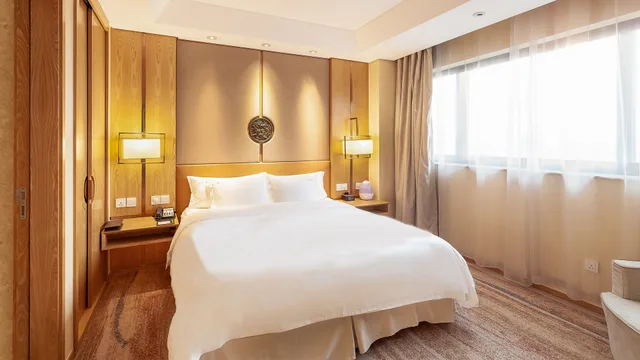 جناح بسرير كينج مع دخول الصالة، Holiday Inn Hefei 3/3