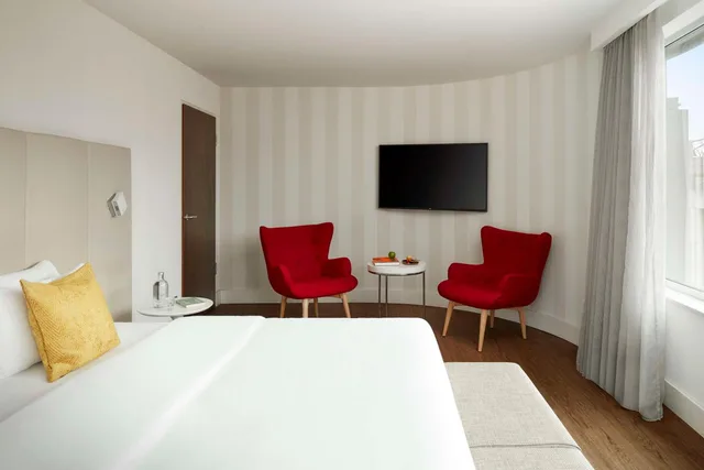 Suite, Single, Avani Frankfurt City Hotel 8/12