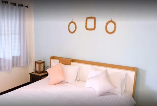 غرفة عائلية بسرير مزدوج وسريرين منفصلين بحمام خاص، Yen Aura Boutique Hotel 2/2