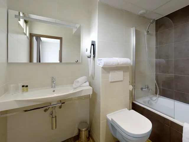 غرفة بشرفة مفردة بسرير مزدوج، Hotel Esprit D Azur 3/3