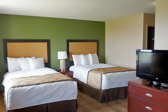 استوديو ديلوكس بسريرين مزدوجين مع أريكة، Extended Stay America - Atlanta - Alpharetta-Northpoint-West 3/8