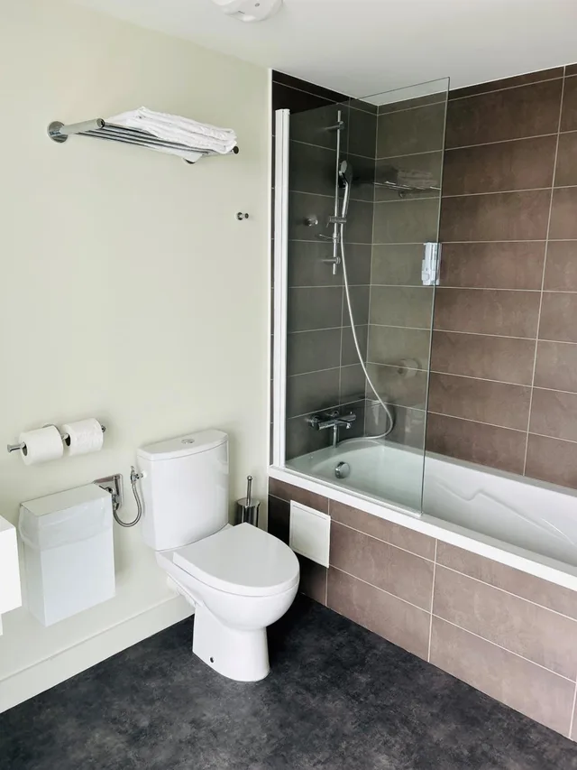 جناح بغرفتي نوم، Hotel Wood Inn Merignac 4/5