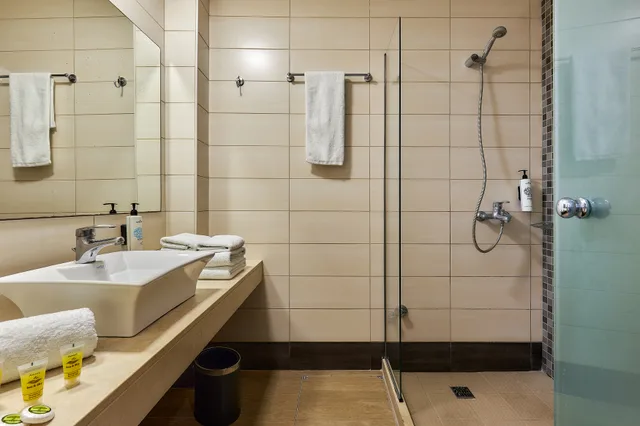 2 Bedrooms, Apartment, Shared Pool، Dionisos Hotel 7/10