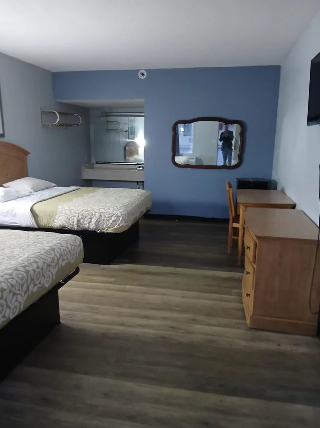 Room, 2 Queen Beds, Washington Motel By Hotel O 4/10