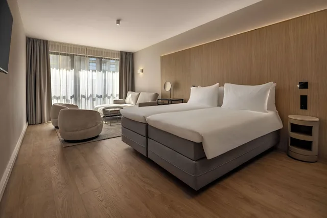 غرفة سوبيريور ديلوكس بسرير كينج، WestCord Hotel Eindhoven 1/8