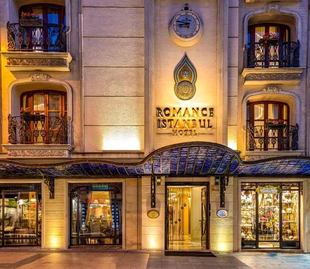 جناح بريميوم ثلاثي، Romance Istanbul Hotel 1/1