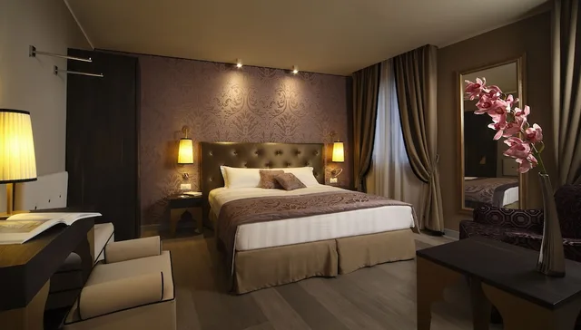 Junior Suite, Double Bed, Arcadia Hotel 2/3