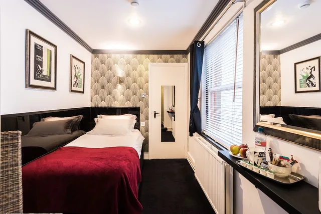 Room, Single, Single Bed, Small, Paskins Brighton 2/4
