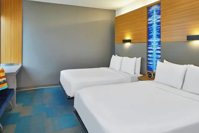 Room, 2 Queen Beds, Accessible, Aloft Austin at The Domain 2/7
