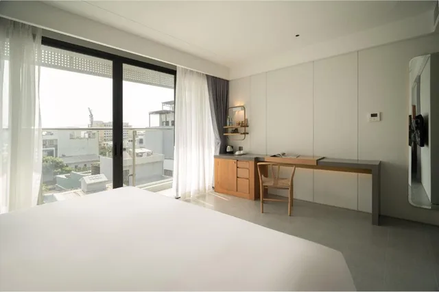 جناح بإطلالة على المدينة بغرفة نوم واحدة، A'dor Hotel & Spa Quy Nhon 1/3