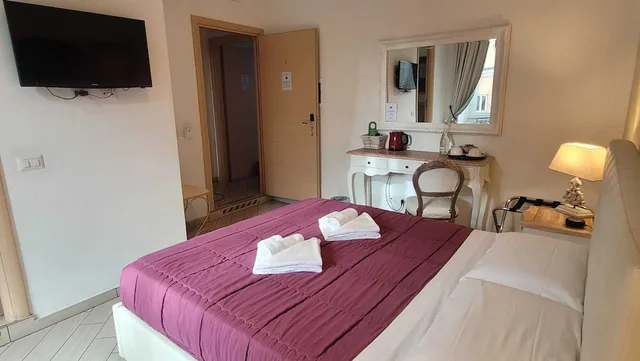 غرفة كومفورت بسرير كوين، Rome Central Rooms Guest House o Affittacamere 9/10