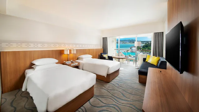 Superior, Twin Beds, Ocean Front، Renaissance Okinawa Resort 1/1