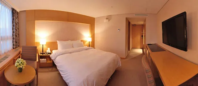 غرفة قياسية بسرير مزدوج، Interciti Hotel 5/9