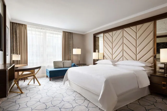 غرفة كلاسيكية بسرير مزدوج بإطلالة على المدينة، Sheraton Grand Warsaw 2/4