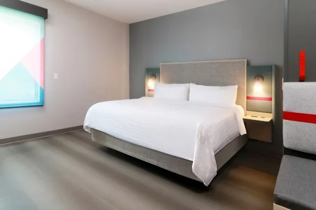 avid hotel Queretaro Centro Sur by IHG، سانتياغو دي كويريتارو 7/50