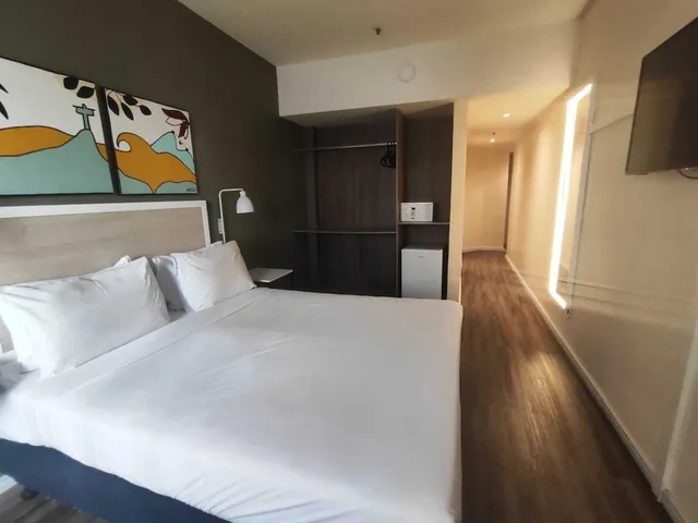 غرفة قياسية ثلاثية بسرير مزدوج وسرير فردي، B&B Hotel Rio De Janeiro Copacabana Posto 5 1/2