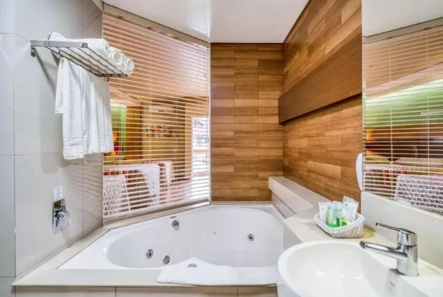 Master, Suite, Single, Pool View، Recanto Cataratas - Thermas, Resort e Convention 1/1