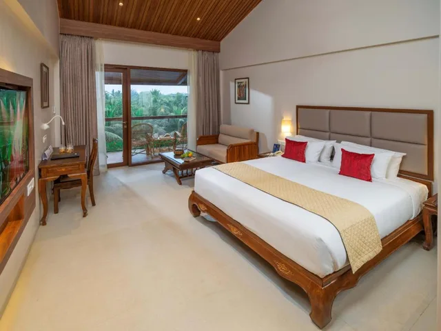 Exotic، Uday Suites 1/1