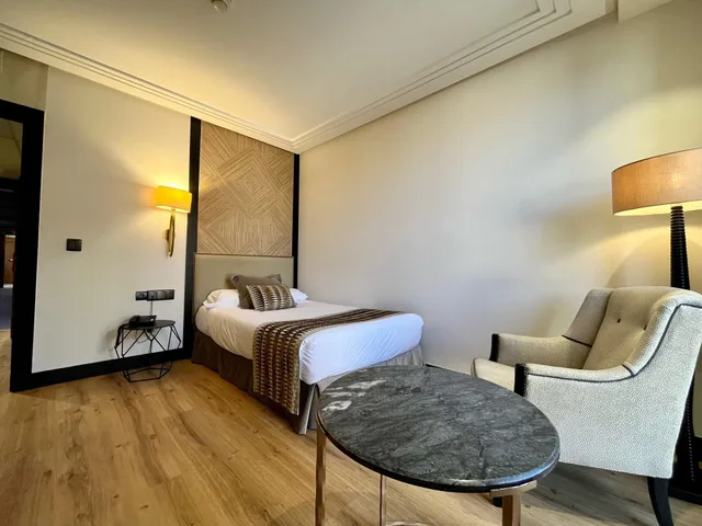 Single Room, Hotel Bahia 4/17