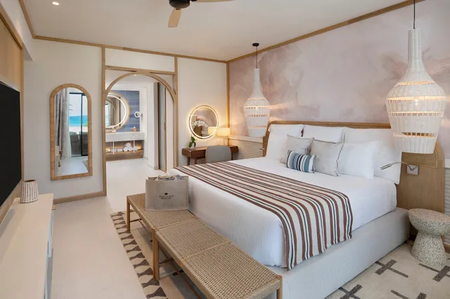 Club, Suite, Ocean Front, Dreams Playa Esmeralda Resort & Spa 1/4