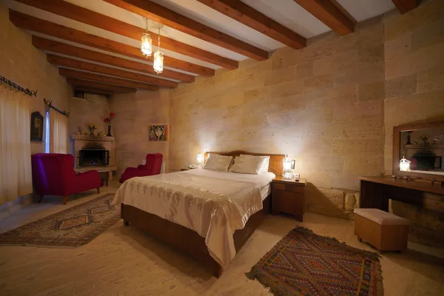 غرفة كومفورت بسرير كوين، Salkim Cave House 1/4