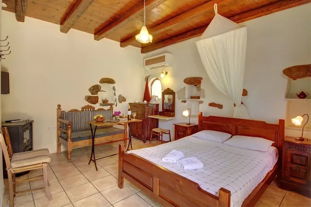 غرفة قياسية بسرير مزدوج أو سريرين منفصلين، Elia Traditional Hotel & Spa 2/3
