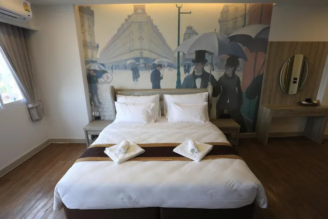 جناح، Bright Hotel Khon Kaen 1/3