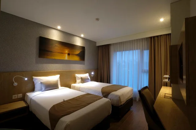 غرفة سوبيريور بسريرين منفصلين، Hotel Ayola Lippo Cikarang 9/11