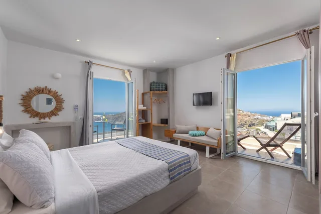 غرفة شهر العسل بسرير مزدوج بإطلالة على البحر، Gizis Cliffside Suites 3/8