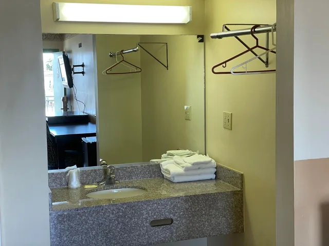 غرفة بسريرين كوين، Sea Palace Inn 5/5