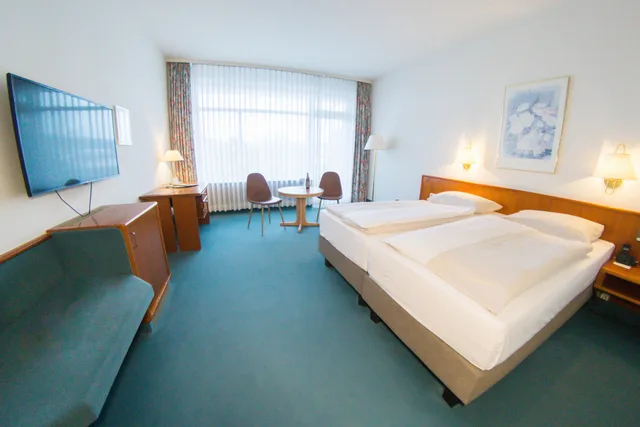 غرفة قياسية بسرير مزدوج، Soibelmanns Hotel Bad Alexandersbad 1/3