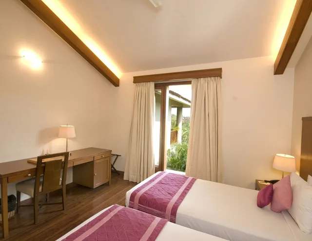 غرفة سوبيريور مفردة بسرير مزدوج، Vedic Village Spa Resort 2/7