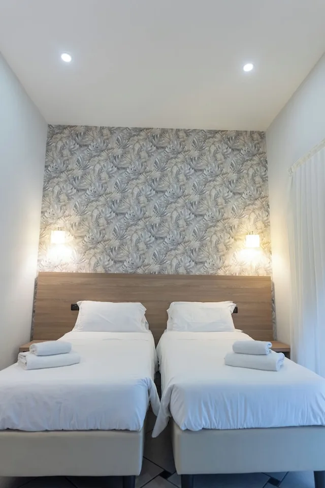 غرفة عائلية بسرير كوين وسريرين فرديين، Garibaldi Suite 3/10